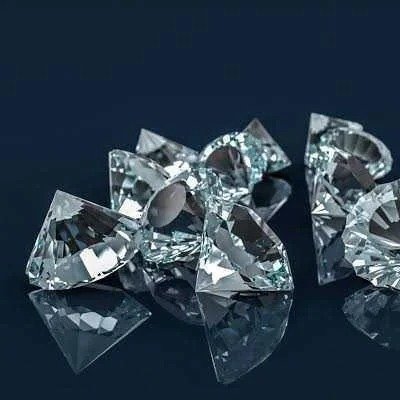Trillion cut diamonds